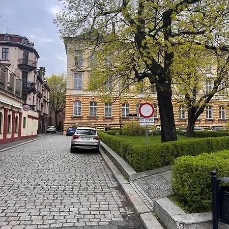 Plac Klasztorny * Legnica