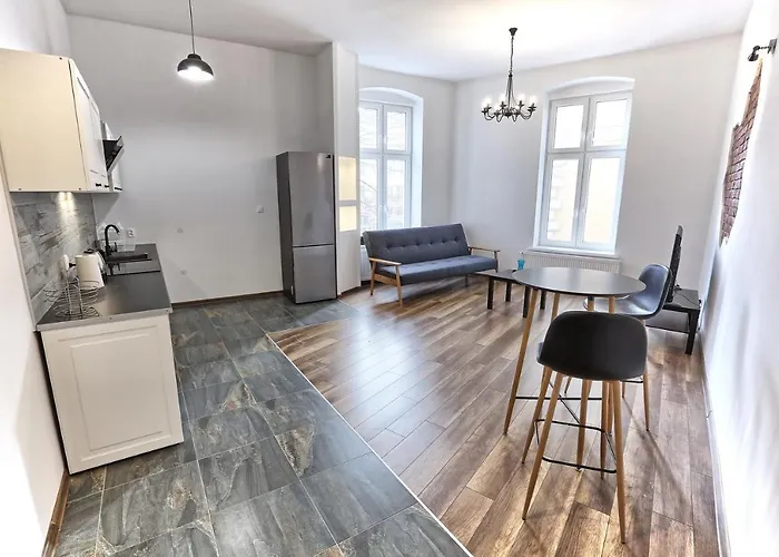 Plac Klasztorny 웨그니차