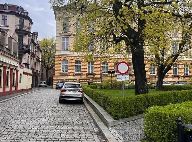 Plac Klasztorny * 웨그니차